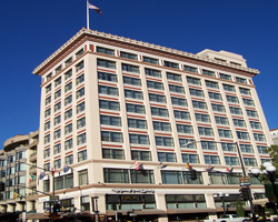 Gaslamp Plaza Suites
